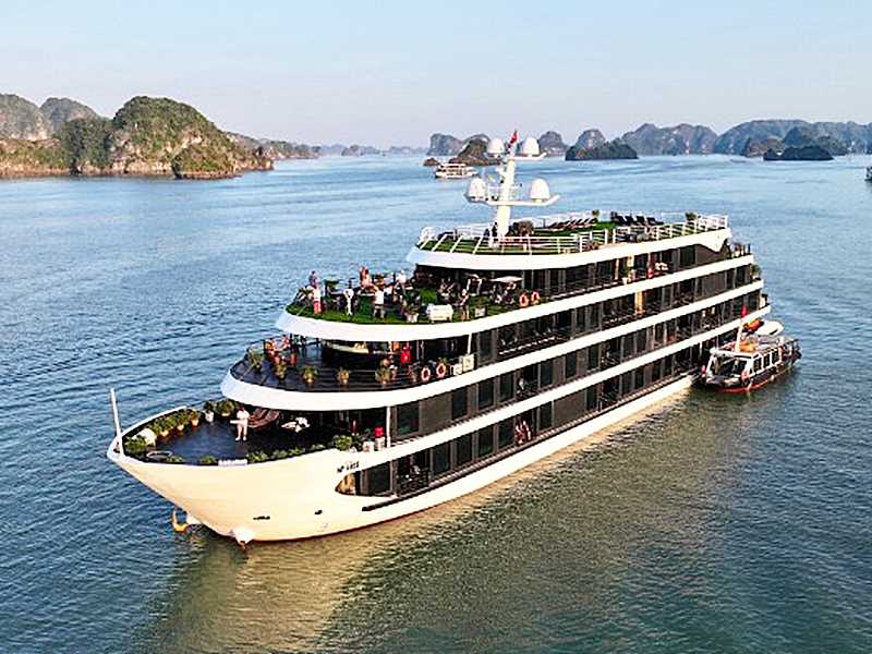 Velar of the Seas Cruise - 3 Days 2 Nights | Halong Bay & Lan Ha Bay, Cat Ba Island